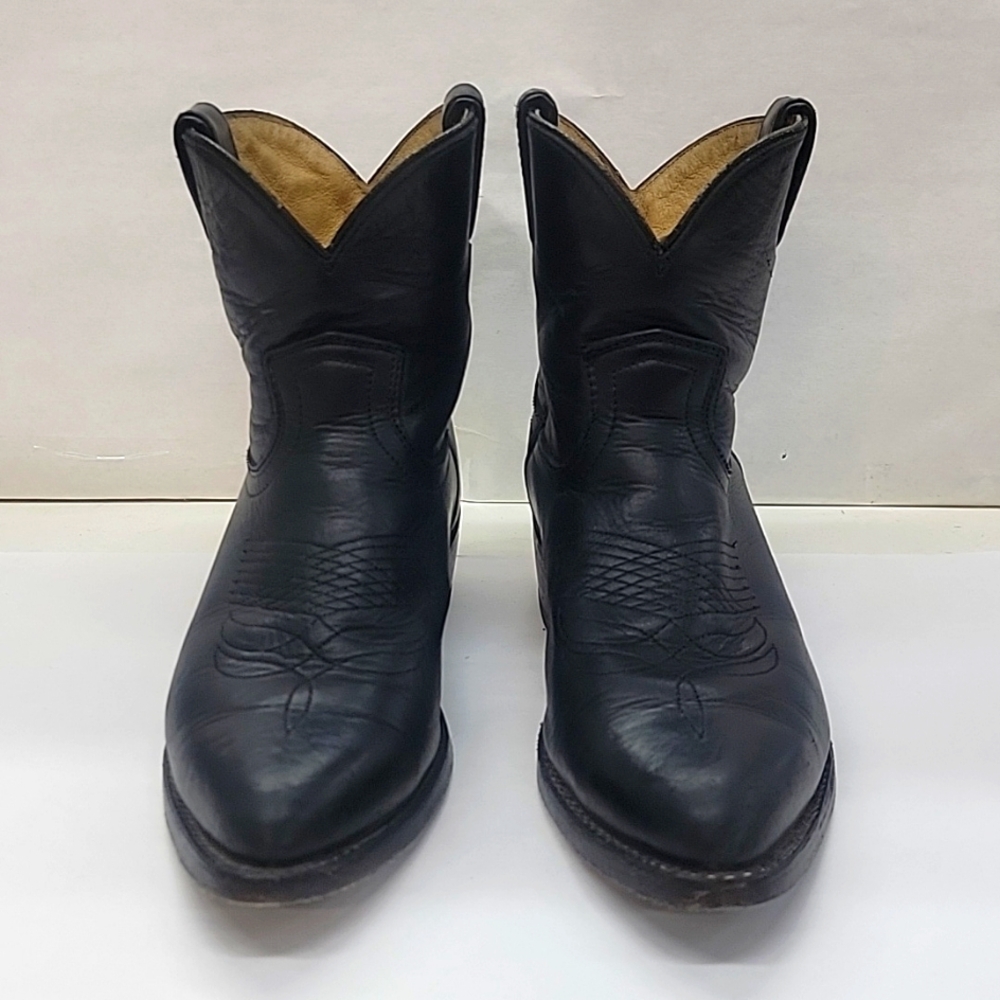 Frye Billy Short Cowboy Boots